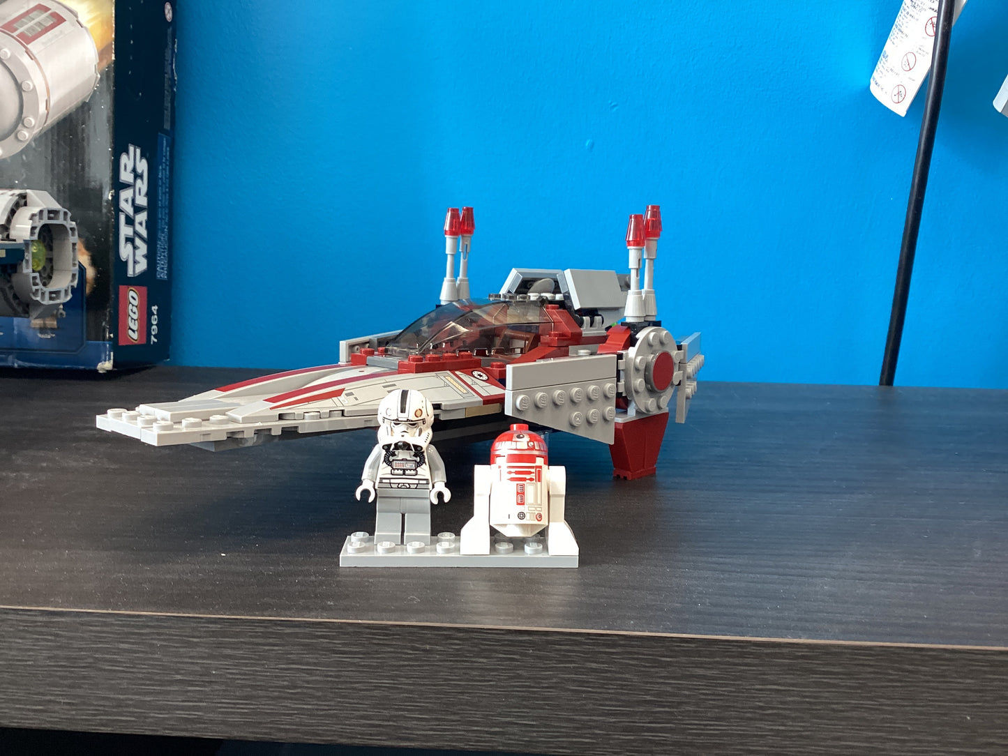 75039 V-Wing Starfighter - USED