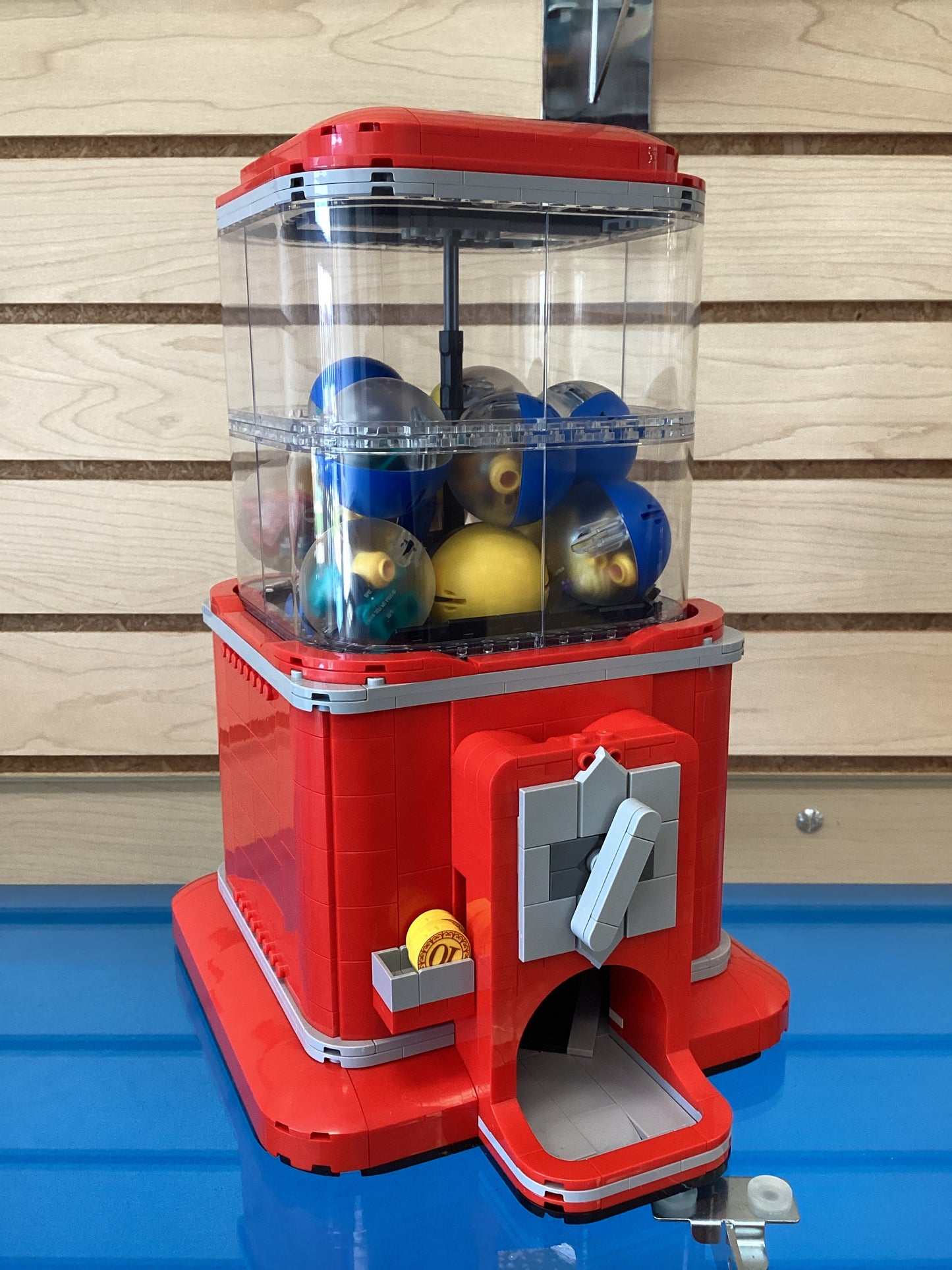 21358 Minifigure Vending Machine - USED