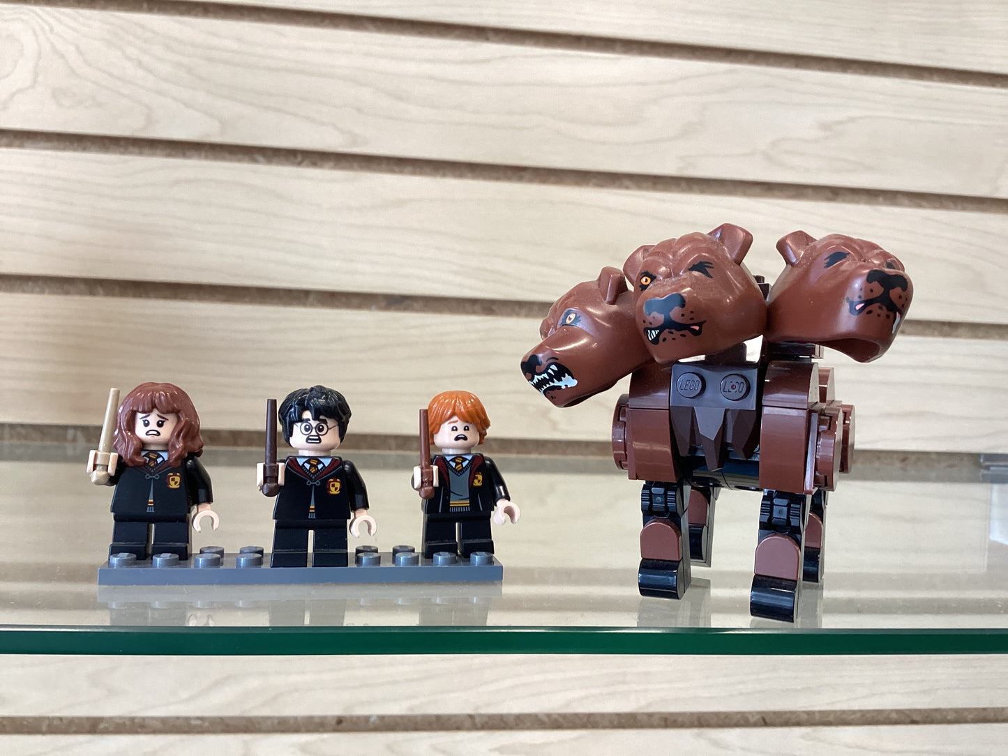 76387 Hogwarts: Fluffy Encounter - USED