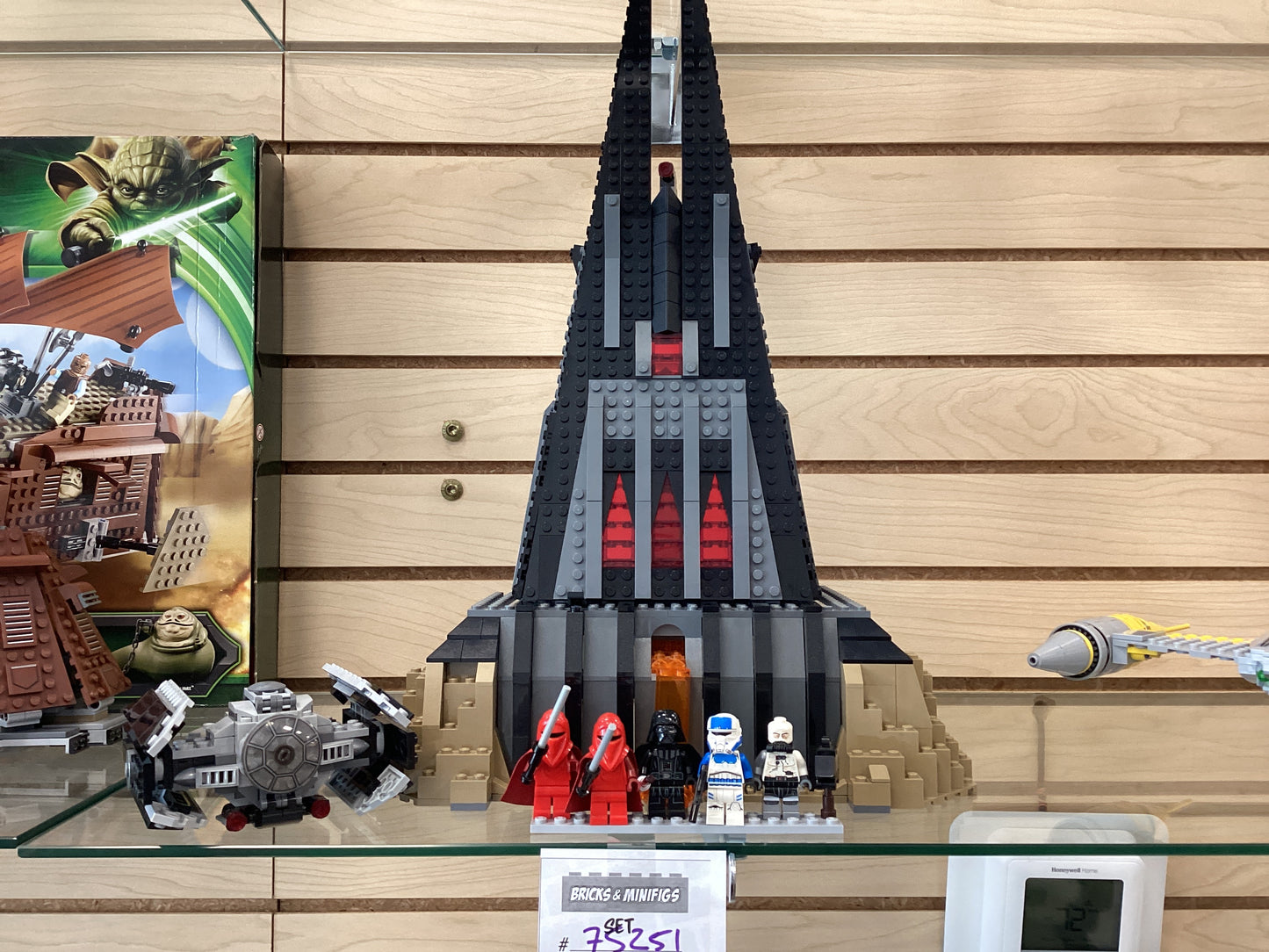 75251 Darth Vader's Castle - USED