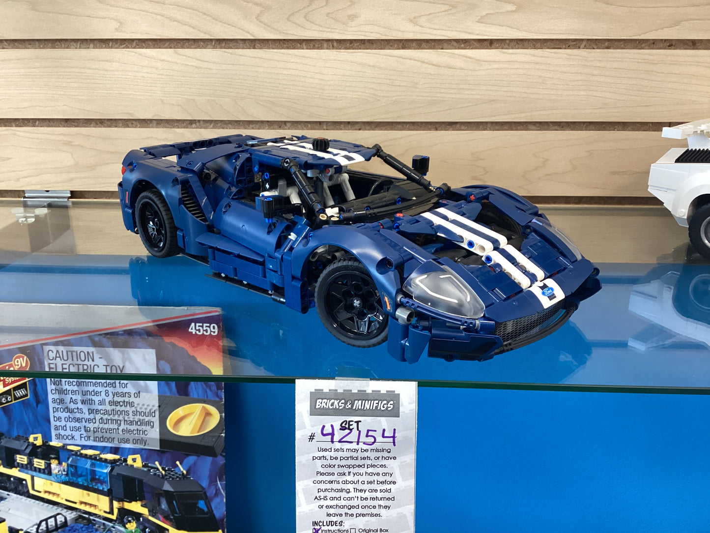 42154 2022 Ford GT - USED