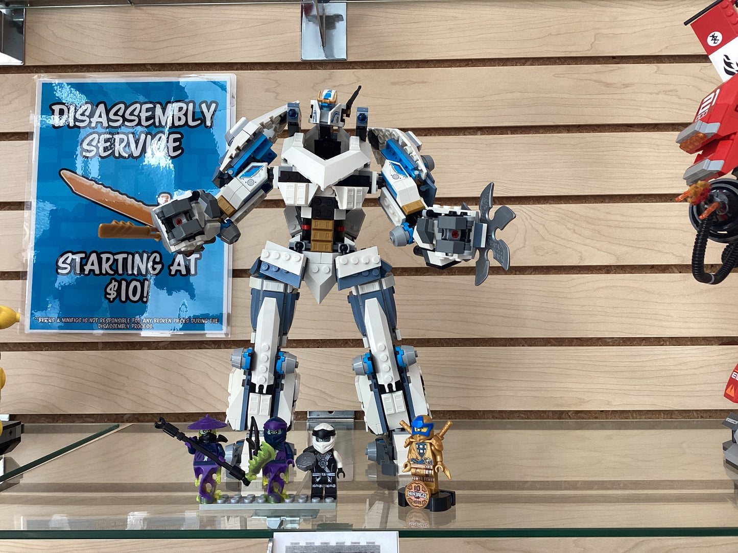 Zane's Titan Mech Battle - USED