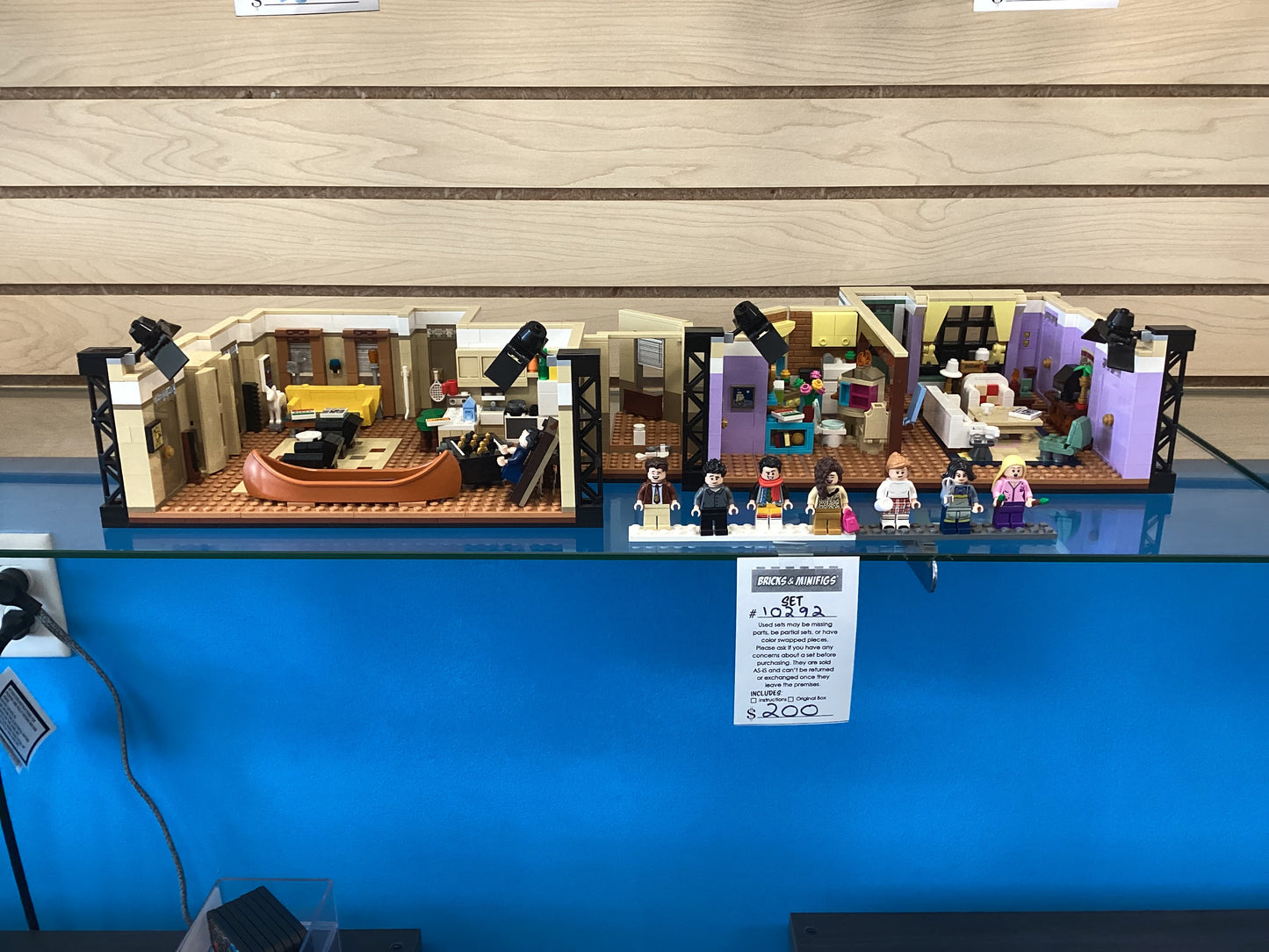 10292 The Friends Apartments - USED
