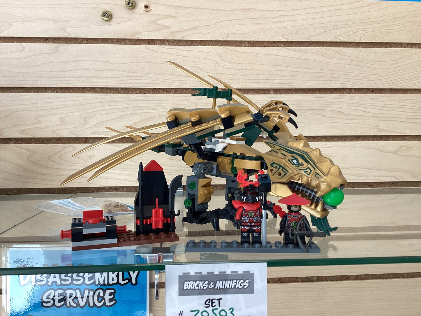 70503 The Golden Dragon - Used