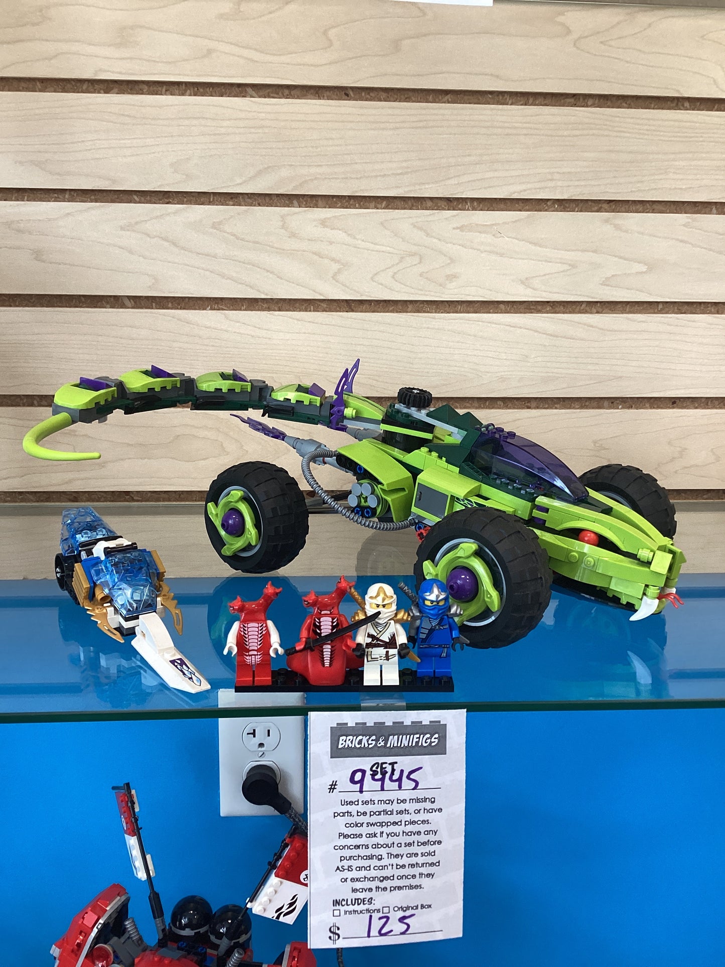 9445 Fangpyre Truck Ambush - USED
