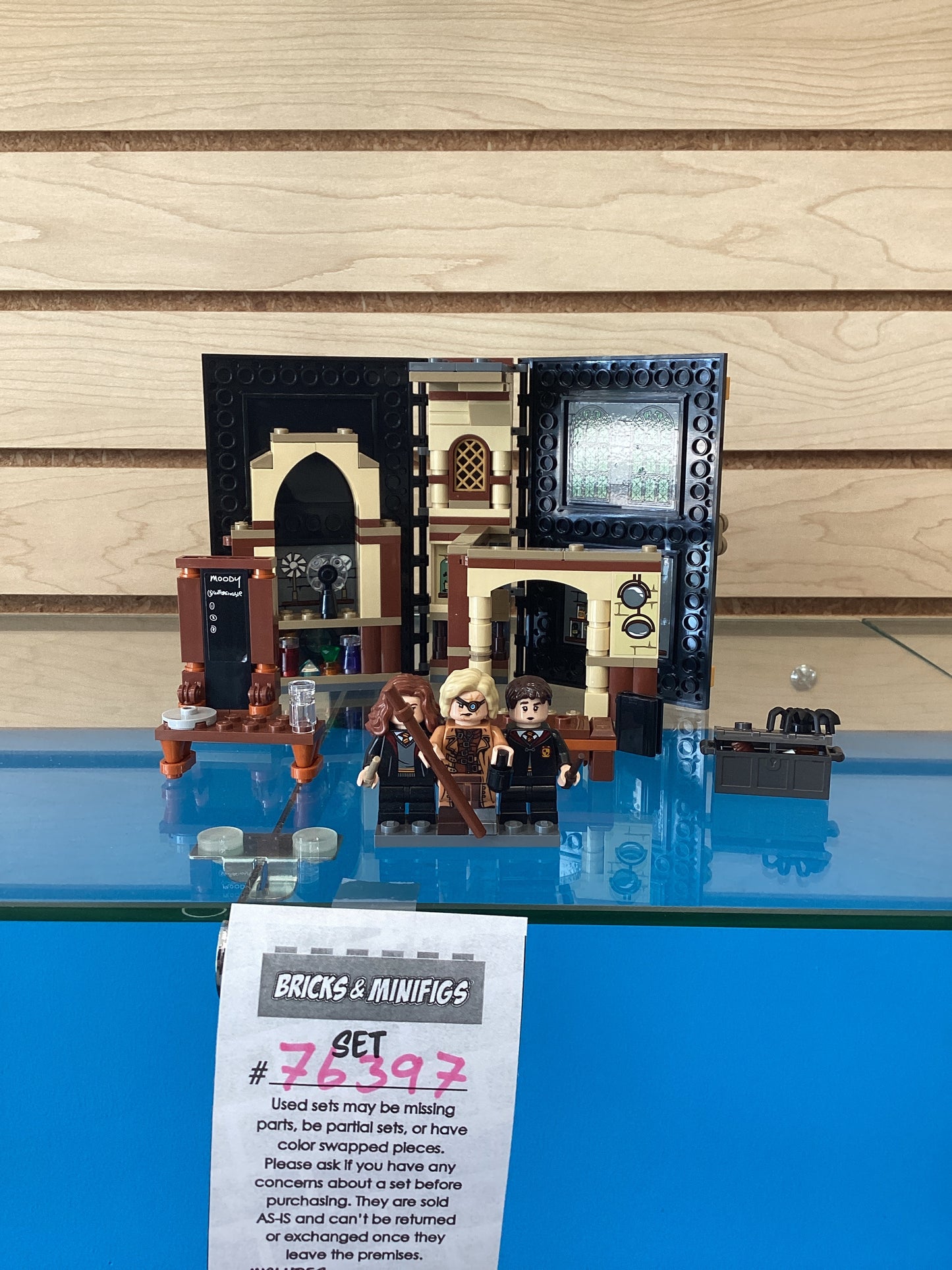 76397 Hogwarts Moment: Defence Against the Dark Arts Class - USED