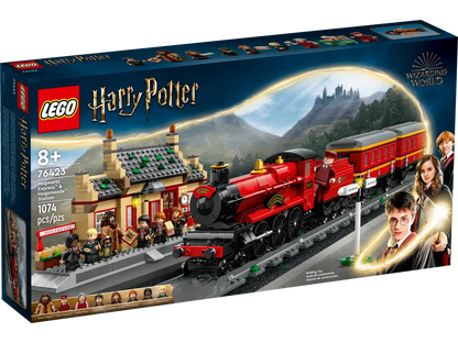 76423 Hogwarts Express ™ Train Set with Hogsmeade Station - USED