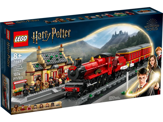 76423 Hogwarts Express ™ Train Set with Hogsmeade Station - USED
