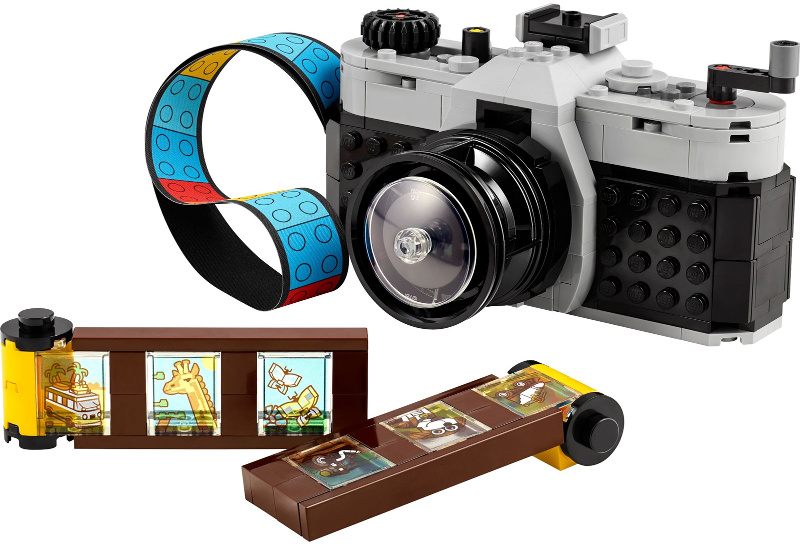 31147 Retro Camera - CERTIFIED