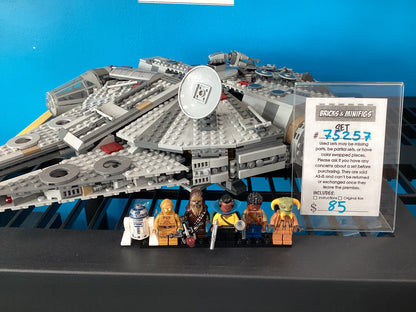 75257 Millennium Falcon - Used