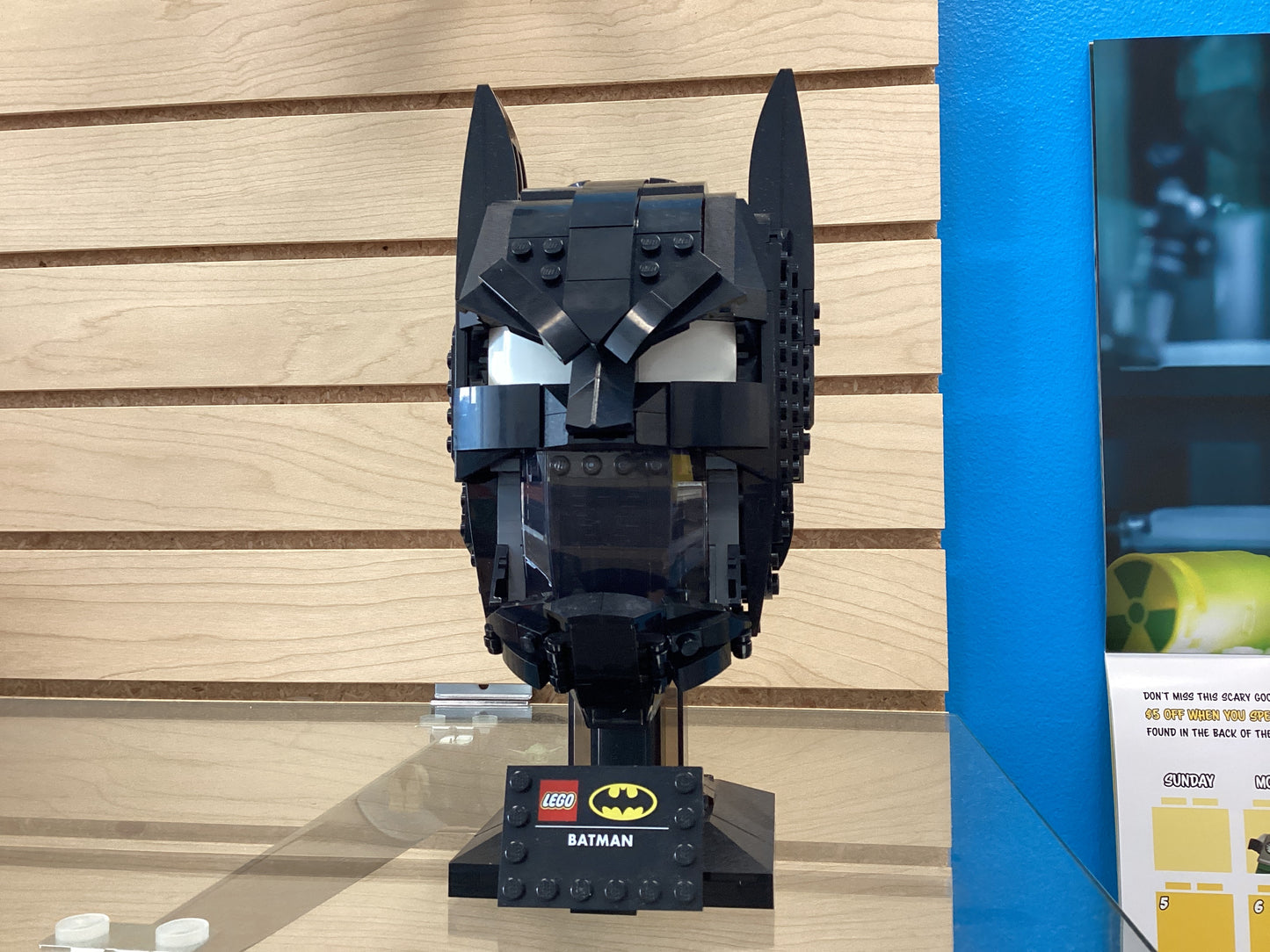 76182 Batman Cowl - USED