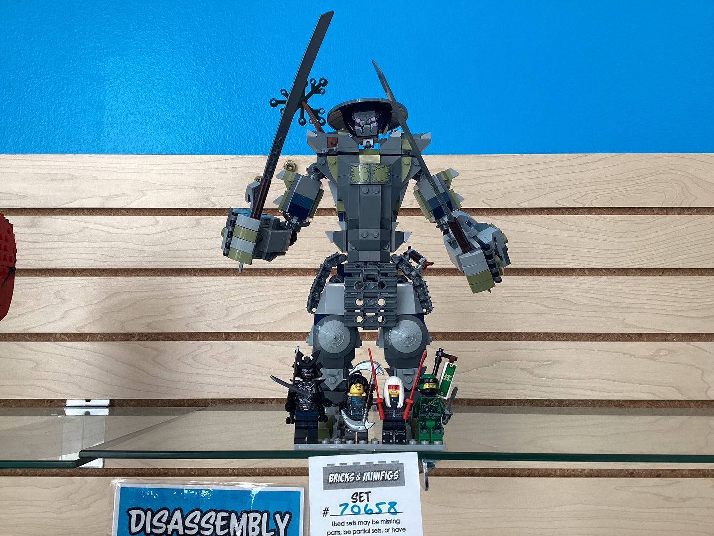 70658 Oni Titan - USED