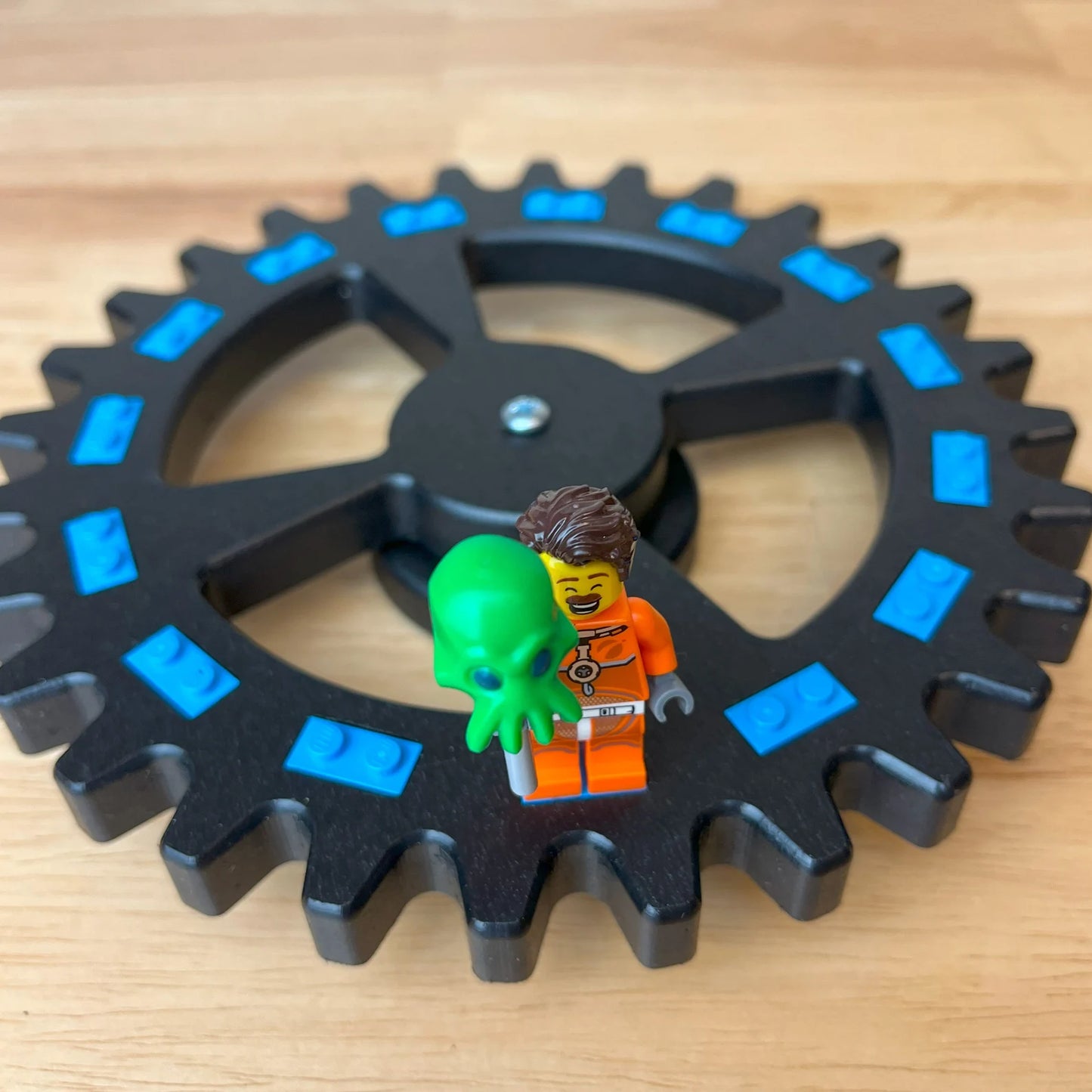 Large Single Gear - Blue