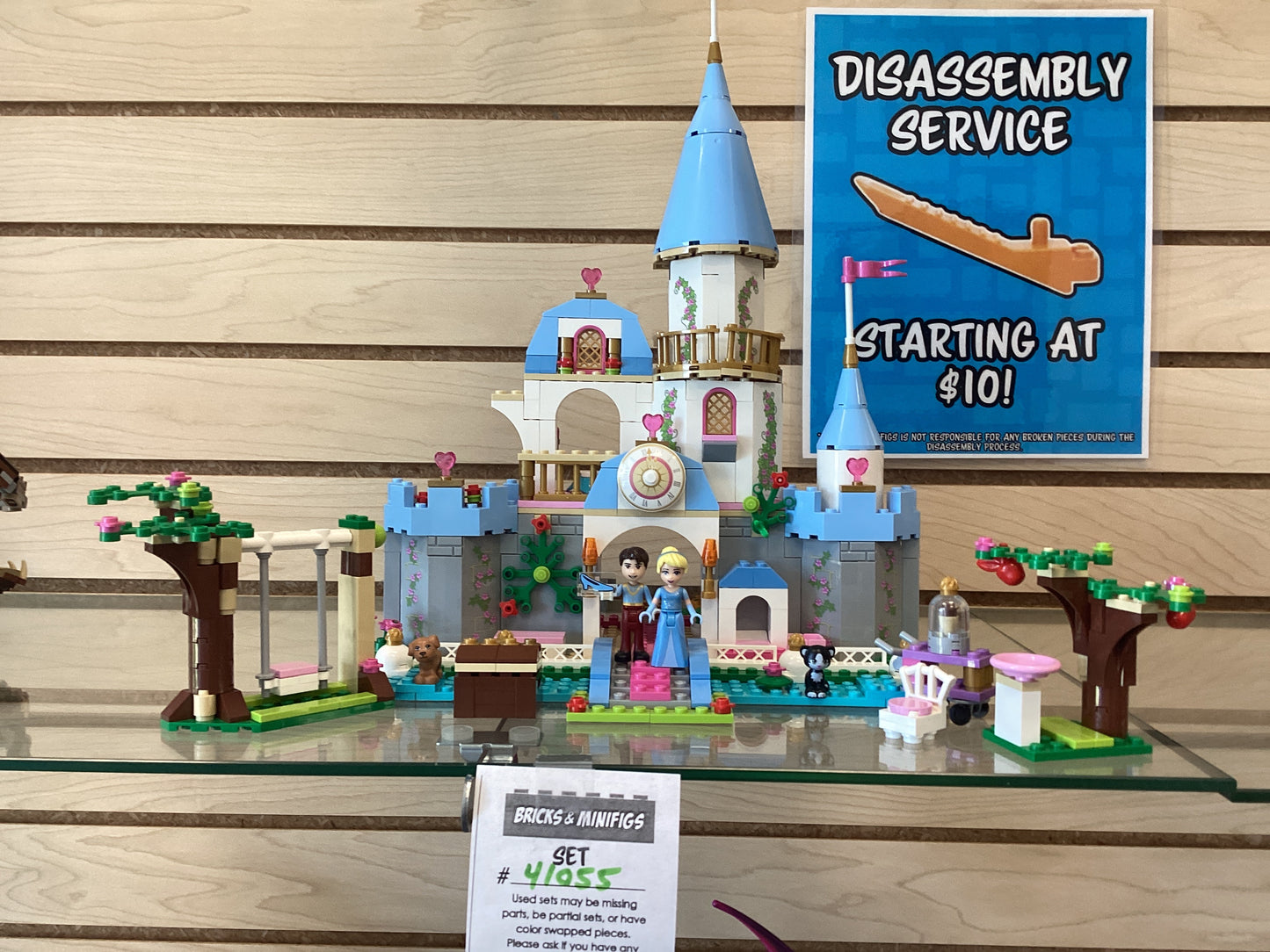 41055 Cinderella's Romantic Castle - USED