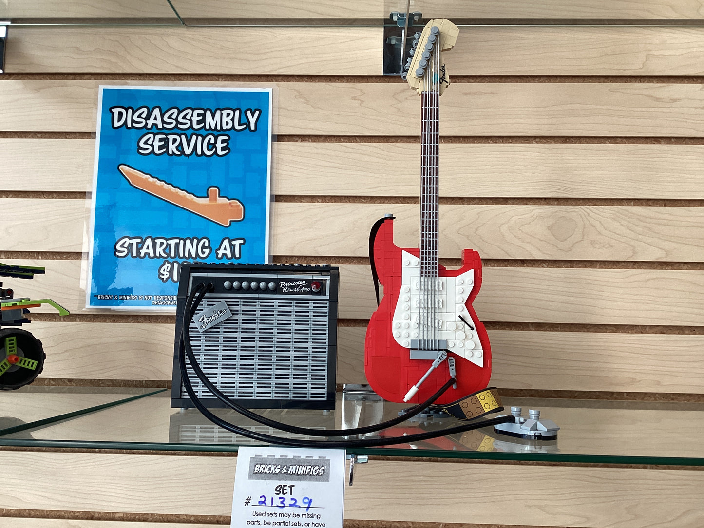 21329 Fender Stratocaster - USED